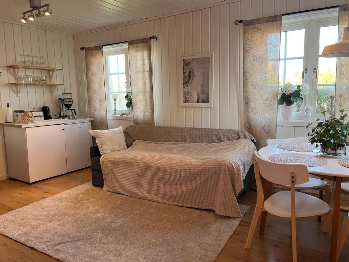 Lilla Groena Huset Pa Garden Härnösand Eksteriør bilde